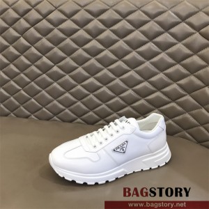 프라다 PRADA 스니커즈 운동화 신발