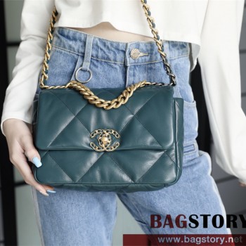 샤넬 CHANEL 19플랩백 26cm 스몰 숄더백 AS1162 B02875