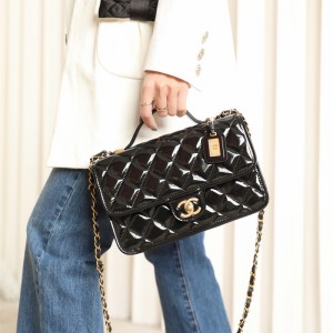 샤넬 CHANEL  탑핸들 플랩백