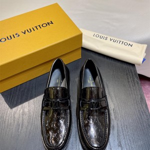 루이비통 LV  로퍼 구두 슈즈