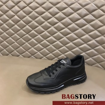 프라다 PRADA 스니커즈 운동화 신발