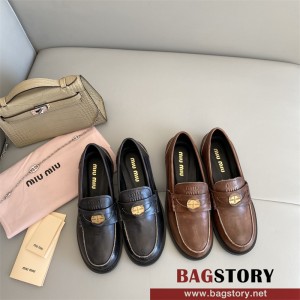 미우미우 MIUMIU 로퍼 구두 슈즈