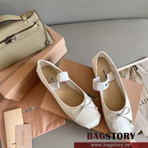 미우미우 MIUMIU 로퍼 구두 슈즈