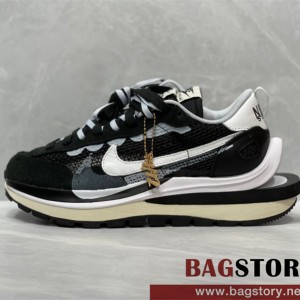 나이키 NIKE 사카이 스니커즈 운동화 신발