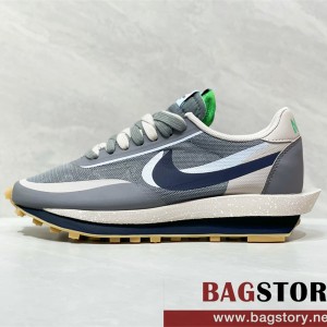 나이키 NIKE 사카이 스니커즈 운동화 신발