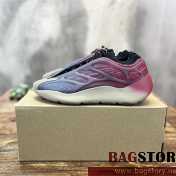 아디다스 ADIDAS 이지부스트700 스니커즈 운동화 신발