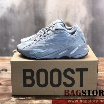 아디다스 ADIDAS 이지부스트700 스니커즈 운동화 신발