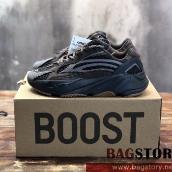 아디다스 ADIDAS 이지부스트700 스니커즈 운동화 신발