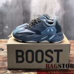 아디다스 ADIDAS 이지부스트700 스니커즈 운동화 신발