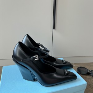 프라다 PRADA 로퍼 구두 슈즈