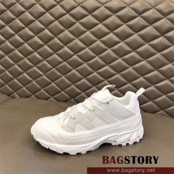 버버리 BURBERRY 스니커즈 운동화 신발