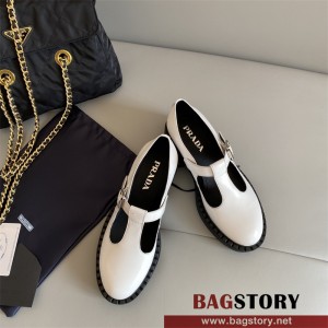 프라다 PRADA 로퍼 구두 슈즈
