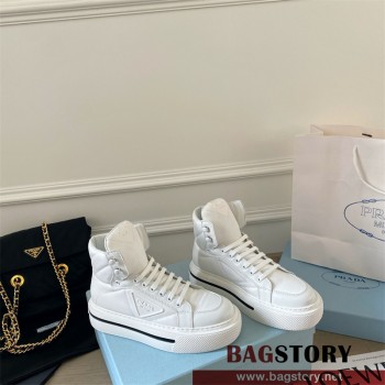 프라다 PRADA 스니커즈 운동화 신발