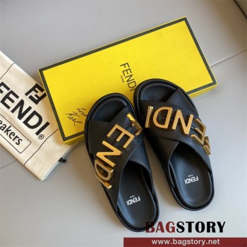 펜디 FENDI 힐 샌들 슬리퍼