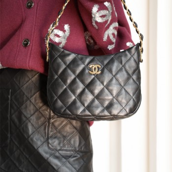 샤넬 CHANEL 신상 호보백 스몰