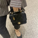 샤넬 CHANEL 미니 탑핸들 플랩백