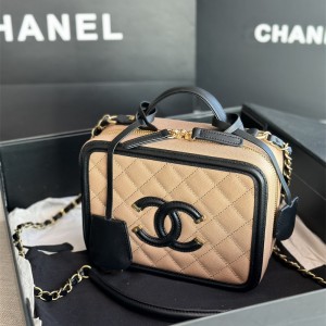 샤넬 CHANEL 박스백 17CM