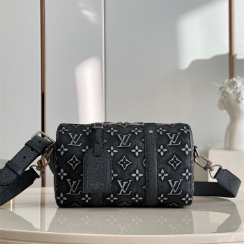 루이비통 Louis Vuitton 시티 키폴 M21448
