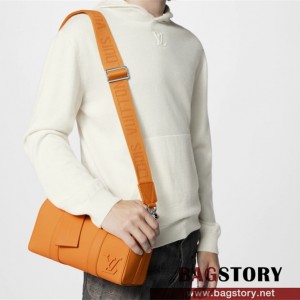루이비통 Louis Vuitton 시티 키폴 M21438