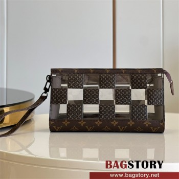 루이비통 Louis Vuitton PVC 스탠딩 파우치 M81588