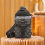 루이비통 Louis Vuitton 소뮈르 슬링백 M45912