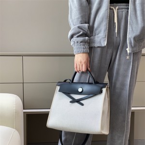 에르메스 HERMES 허백 헐백 Herbag 31cm
