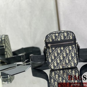 디올 DIOR 오블리크 크로스백