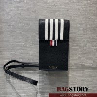 톰브라운 THOM BROWNE 폰홀더백 