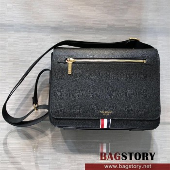 톰브라운 THOM BROWNE 메신저백 