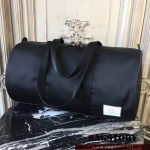 톰브라운 THOM BROWNE 키폴 