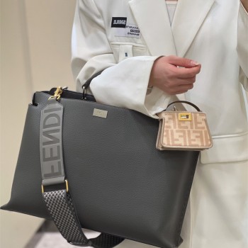 펜디 FENDI 피카부백 