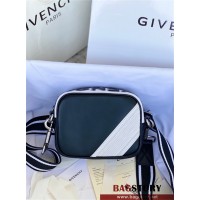 지방시 GIVENCHY 크로스백 