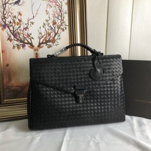 보테가베네타 BV 서류가방