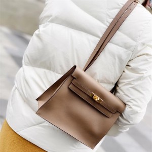 에르메스 HERMES 켈리 단스백 22Cm