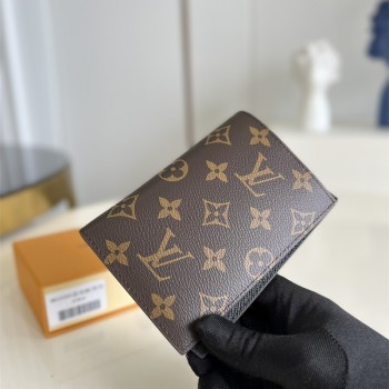 루이비통 Louis Vuitton 여권지갑 M62089