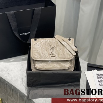 입생로랑 YSL 633151 22CM 니키 크링클 레더 숄더백