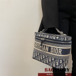디올 DIOR 케이스 베니티