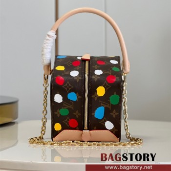 루이비통 Louis Vuitton  LV X YK 스퀘어백 M46450