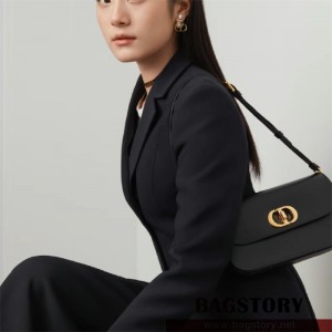 디올 DIOR 신상 30몽테인 에비뉴 크로스백