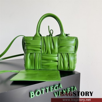 보테가베네타 BV 미니 아르코 토트백 729042