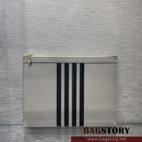 톰브라운 THOM BROWNE 클러치백 미디움