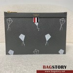 톰브라운 THOM BROWNE 클러치백 스몰