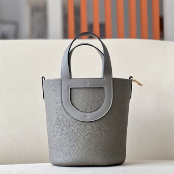 에르메스 HERMES 신상 피코탄백