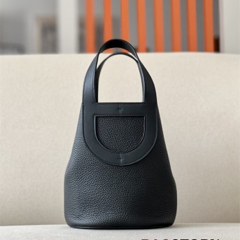 에르메스 HERMES 신상 피코탄백