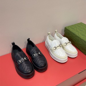 구찌 GUCCI 남여공용 스니커즈 운동화 신발