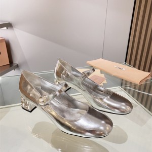 미우미우 MIUMIU 로퍼 구두 슈즈 4.5CM