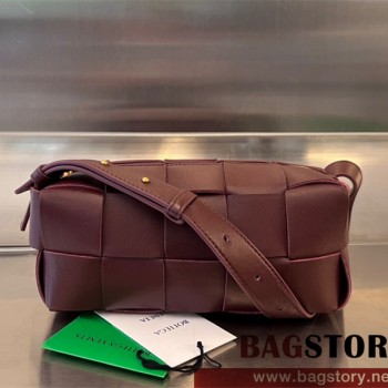 보테가베네타 BV 브릭 카세트 숄더백 729166