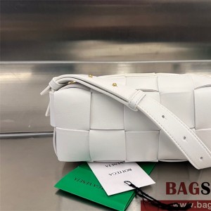 보테가베네타 BV 브릭 카세트 숄더백 729166