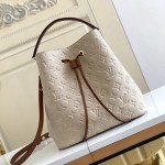 루이비통 Louis Vuitton 네오노에 MM M45256