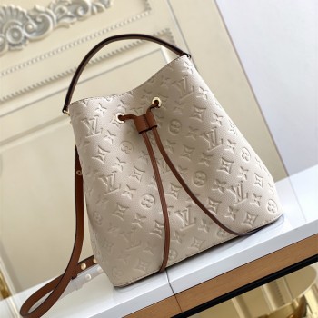 루이비통 Louis Vuitton 네오노에 MM M45256